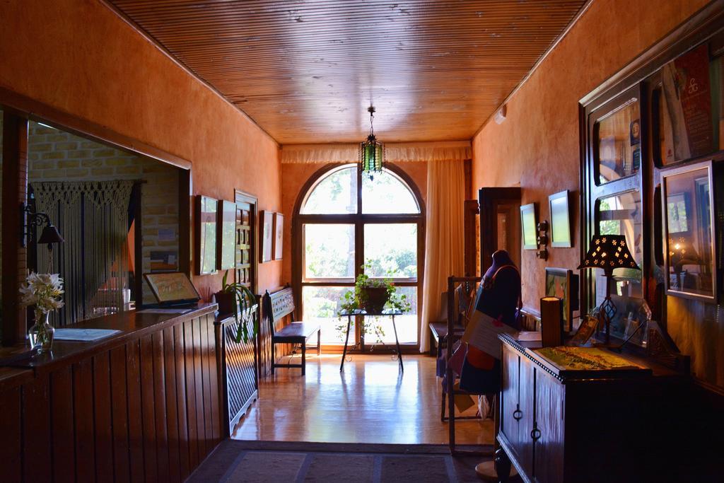 Hospedium Hostal Almanzor Наварредонда-де-Ґредос Екстер'єр фото