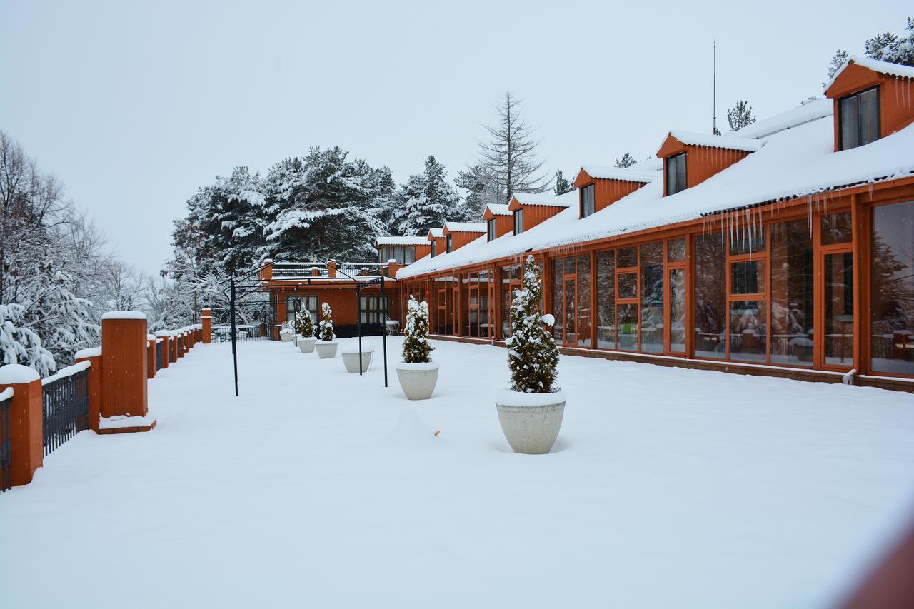 Hospedium Hostal Almanzor Наварредонда-де-Ґредос Екстер'єр фото