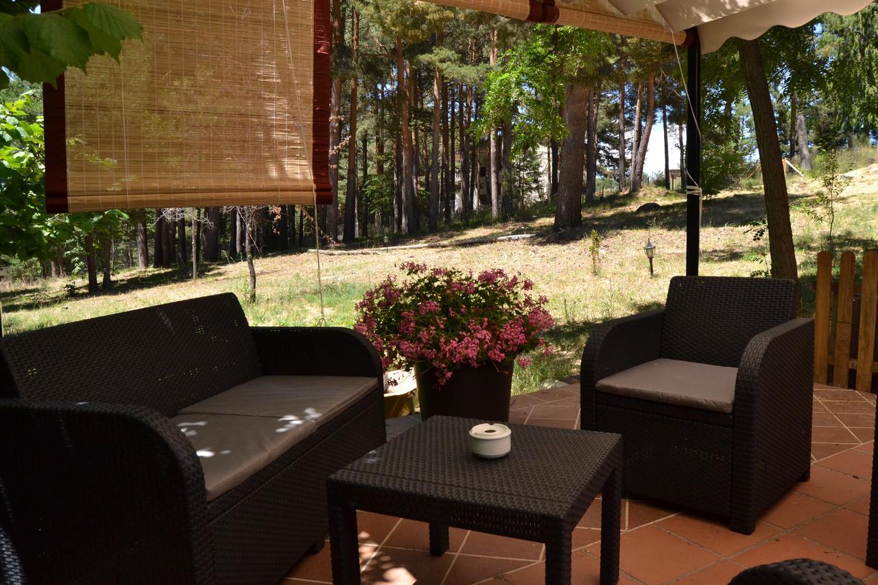 Hospedium Hostal Almanzor Наварредонда-де-Ґредос Екстер'єр фото