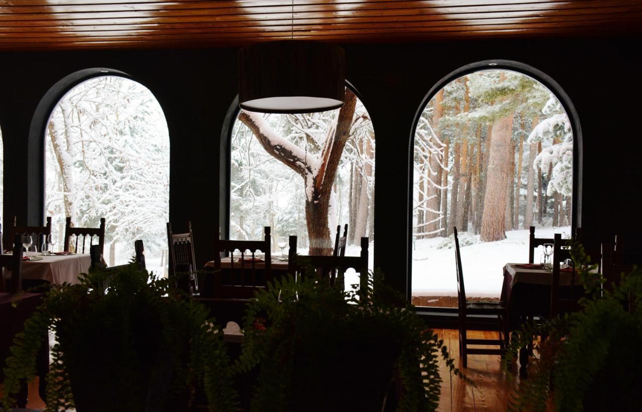 Hospedium Hostal Almanzor Наварредонда-де-Ґредос Екстер'єр фото